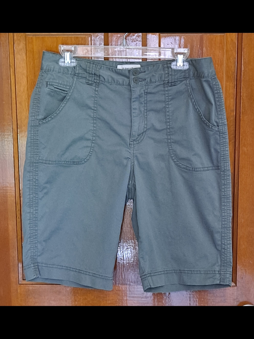 St John's Bay Women's Olive Green Casual Stretch Shorts Size 12